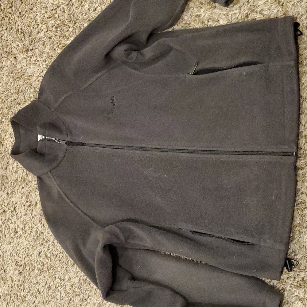Womens Columbia zip up fleece